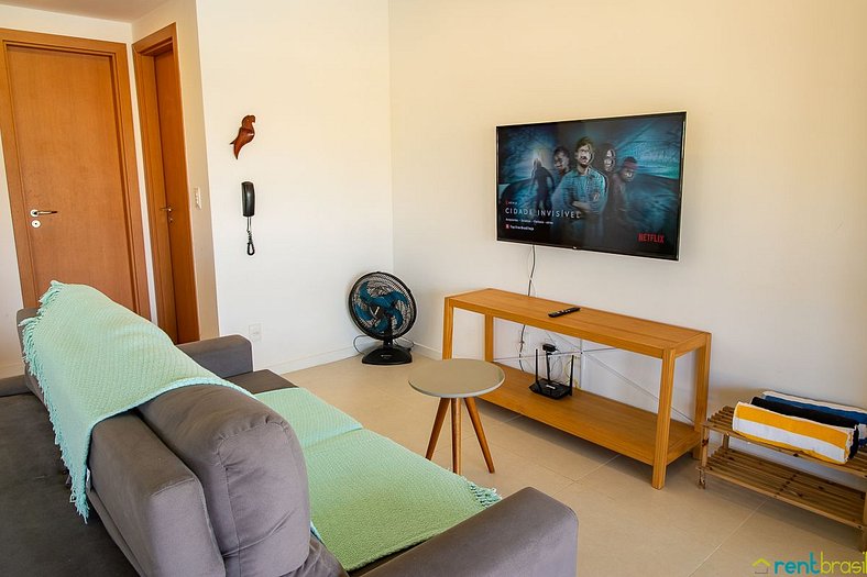 Apartamento 2/4 (1 suíte e 2 banheiros) mobiliado, à venda e