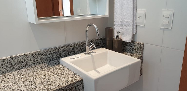 Ykutiba Imbassaí - Apartamento com Jardim - B03